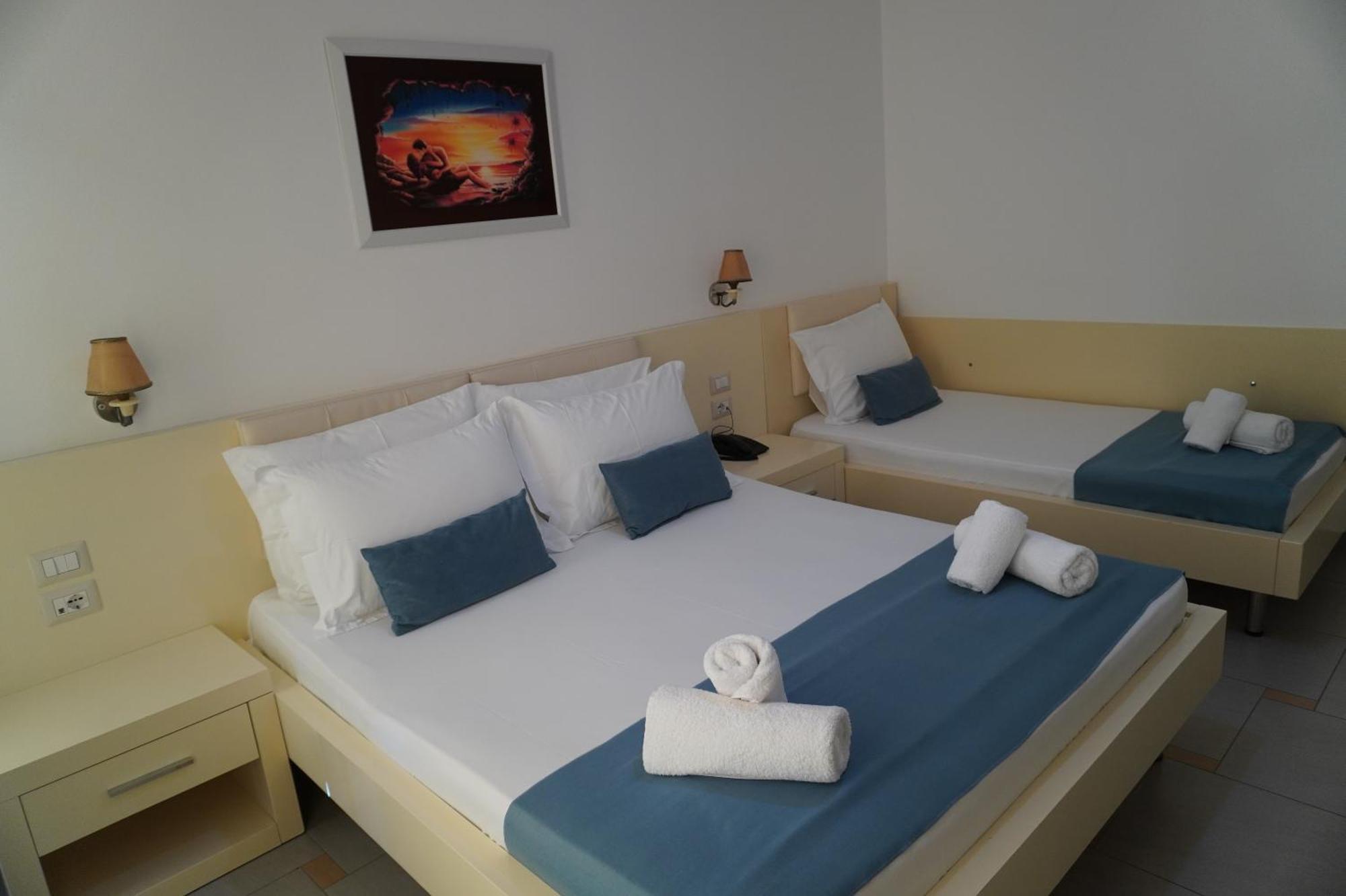 Hotel Agel Saranda Dış mekan fotoğraf