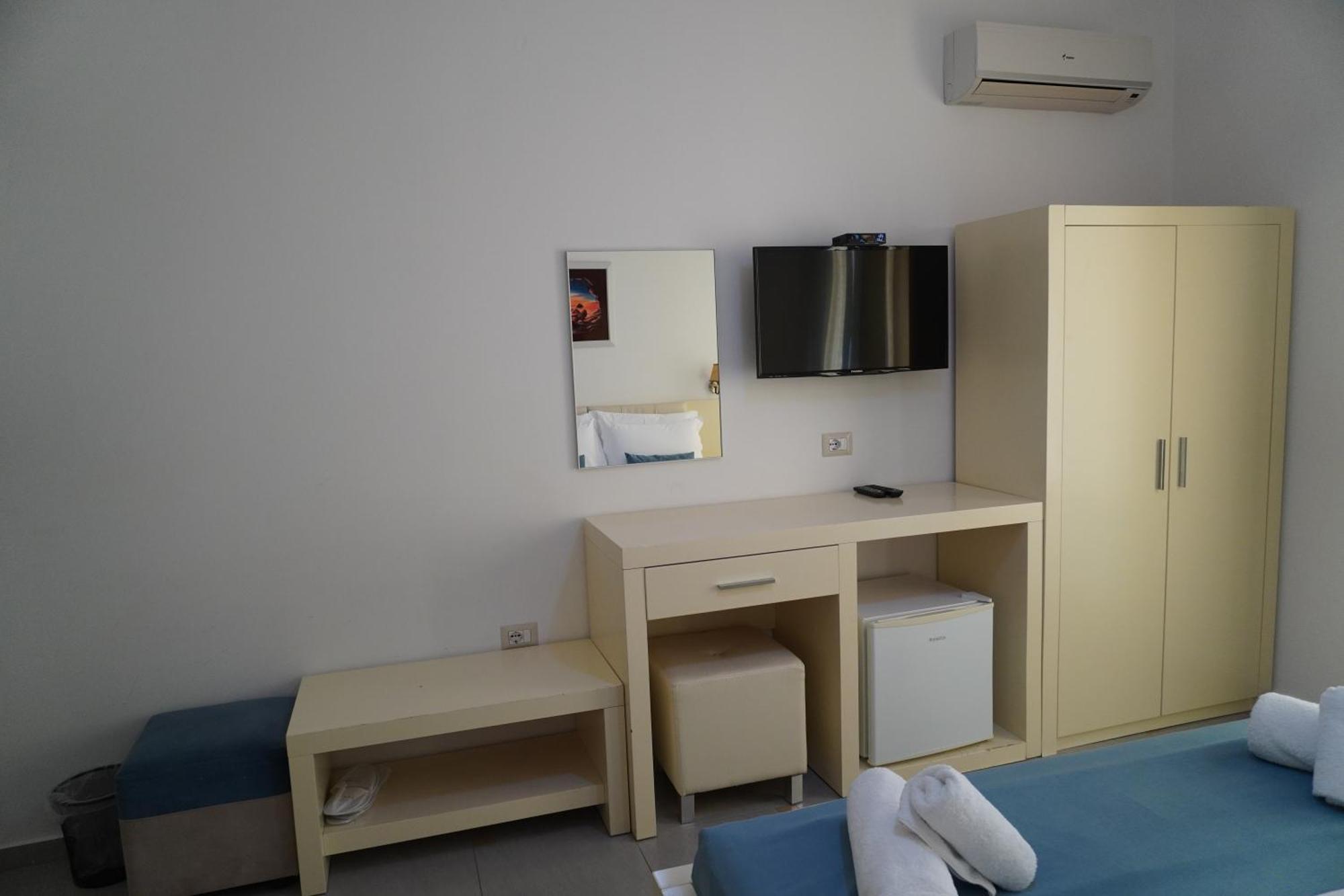Hotel Agel Saranda Dış mekan fotoğraf