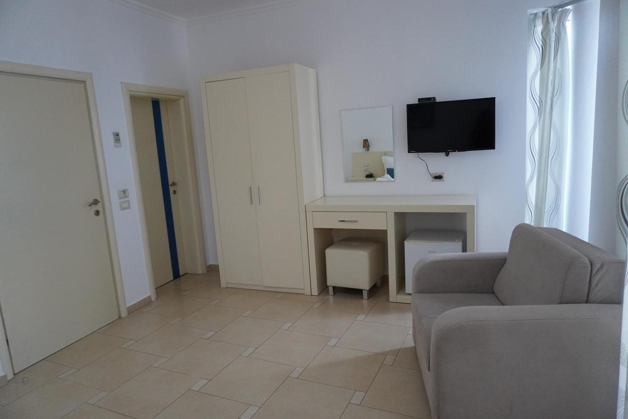Hotel Agel Saranda Dış mekan fotoğraf